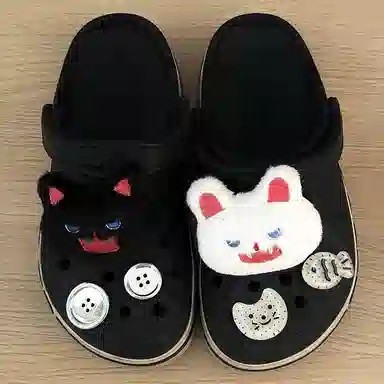 IOTS Crocs Mule