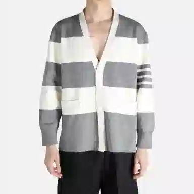 THOM BROWNE V