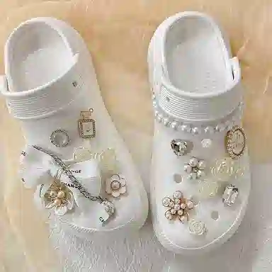 crocsDIY