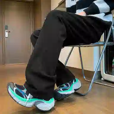 八哥 高街美式纯色复古直筒修身弯刀长裤轻水洗做旧休闲时尚百搭高级感废土风潮流垂感运动弹力高腰牛仔裤 男女同款