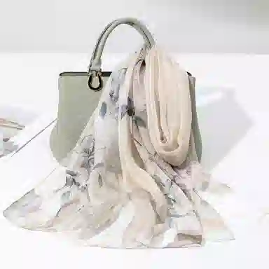 上海故事 春满山雪纺长巾出游外搭国风印花气质仙仙 桑蚕丝 丝巾 女款