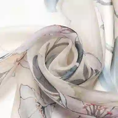 上海故事 春满山雪纺长巾出游外搭国风印花气质仙仙 桑蚕丝 丝巾 女款