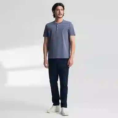 NAUTICA T