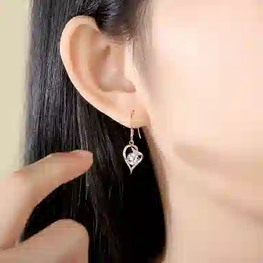 S925