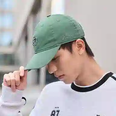 特步 运动时尚舒适百搭遮阳 棉 鸭舌帽 男女同款情侣款