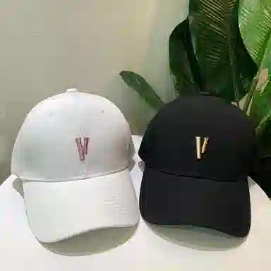 杨同学 潮流 韩版 休闲 时尚 百搭 显脸小 春夏出游 小字母 防晒 遮阳 棉 鸭舌帽 男女同款情侣款