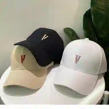 杨同学 潮流 韩版 休闲 时尚 百搭 显脸小 春夏出游 小字母 防晒 遮阳 棉 鸭舌帽 男女同款情侣款