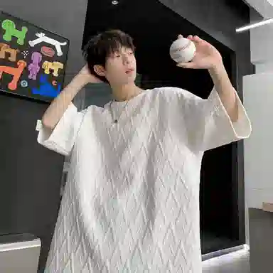 Fakeyoung T