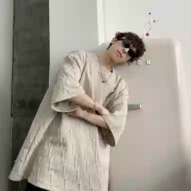 Fakeyoung T