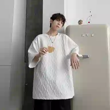 Fakeyoung T