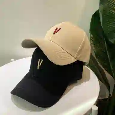 杨同学 潮流 韩版 休闲 时尚 百搭 显脸小 春夏出游 小字母 防晒 遮阳 棉 鸭舌帽 男女同款情侣款