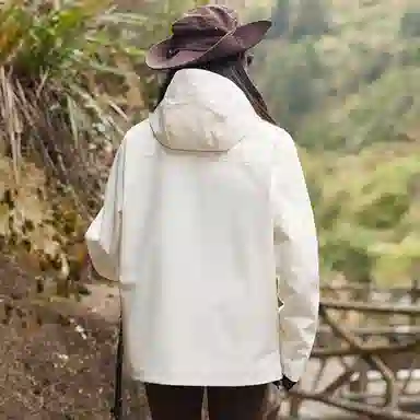 依文  美式复古潮牌山系户外纯色雪山山脉字母印花登山徒步连帽三合一休闲宽松  防水防风透气保暖冲锋衣 男女同款
