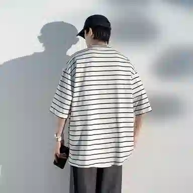 Fakeyoung T