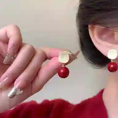 彤彤兔 安可拉红色复古 合金 耳环 女款