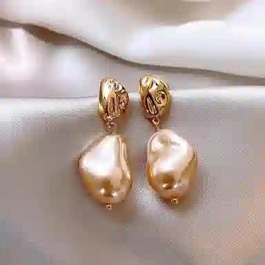 彤彤兔 港风金属异形巴洛克 合金 耳环 女款