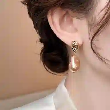 彤彤兔 港风金属异形巴洛克 合金 耳环 女款