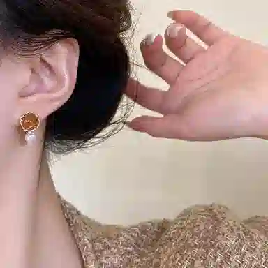 彤彤兔 美拉德风高级感复古 合金 耳钉 女款