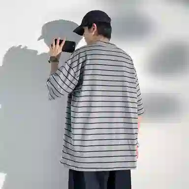 Fakeyoung T