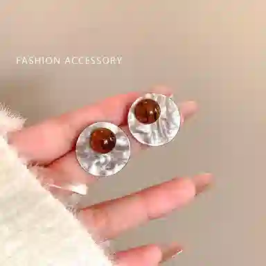 彤彤兔 美拉德港风圆形 合金 树脂 耳钉 女款