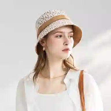 ELLE
