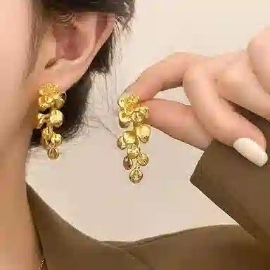 彤彤兔 简约复古金色叶子花朵流苏 合金 耳环 女款