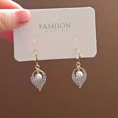 彤彤兔 法式精致满钻水滴 合金 耳环 女款