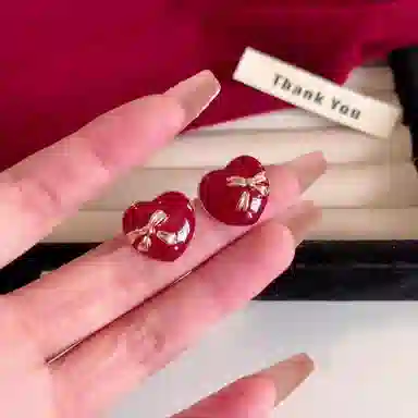 彤彤兔 复古气质蝴蝶结 合金 耳钉 女款