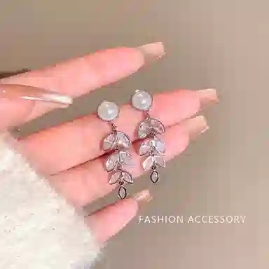 彤彤兔 韩系麦穗流苏仿珍珠 合金 耳环 女款