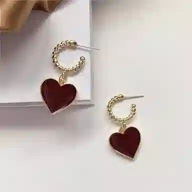 彤彤兔 气质复古红色爱心 合金 耳环 女款