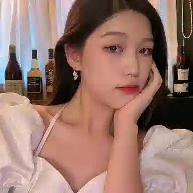 彤彤兔 个性气质甜美炫彩爱心 合金 耳环 女款