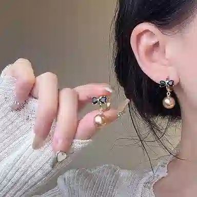 彤彤兔 韩系蝴蝶结香槟色 合金 耳环 女款