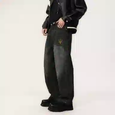 Maserati logoHbaggy jeans