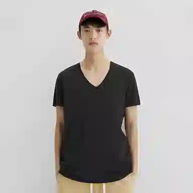 UNIQLO VT