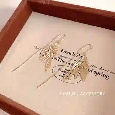 彤彤兔 镂空长款叶子流苏 合金 耳线 女款