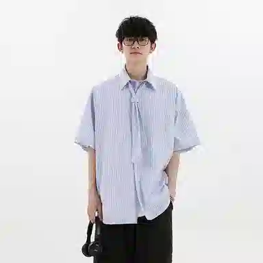 Fakeyoung