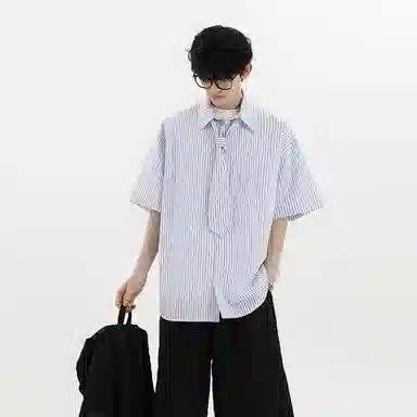 Fakeyoung
