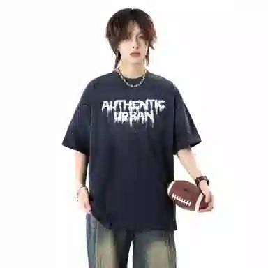 URBAN AUTHENTIC LogoT