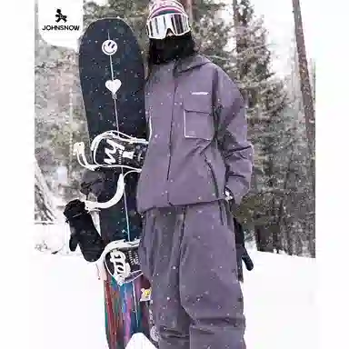 JOHN SNOW