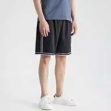 Under Armour Logo -001