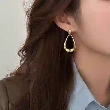 WAW