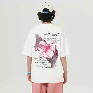 UNthemed T