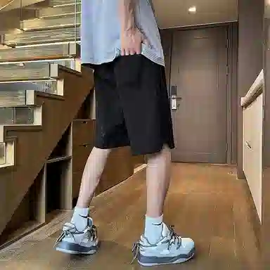 Fakeyoung