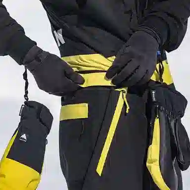 BURTON RADIAN GORETEX 2L