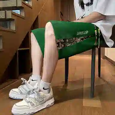 CREAZIONI LA FANTASIA E MOBILE