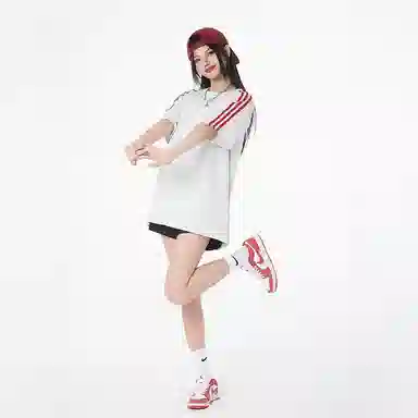 Fakeyoung T