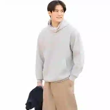 UNIQLO x Clare Waight Keller SS25 C