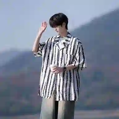 Fakeyoung
