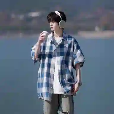 Fakeyoung