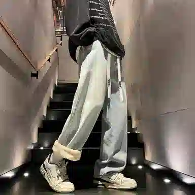 ZWWWZ