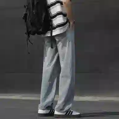ZWWWZ